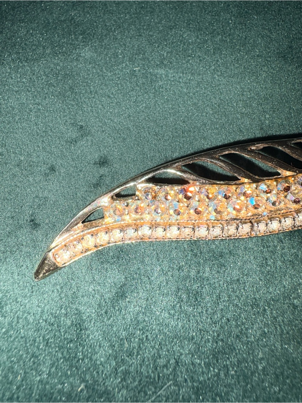 Mid-century Rhinestone Feather Brooch - Picture 3 of 8
